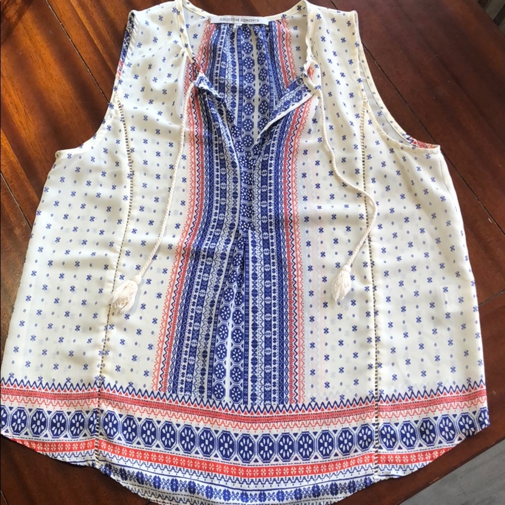 Super cute blouse!